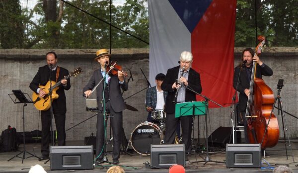 Jazzové Perutě 80 Jazzové Perutě 80